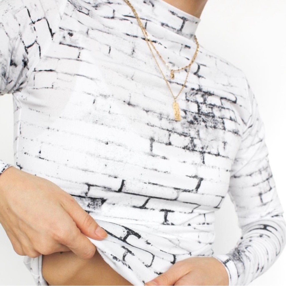 Scapes NY long sleeve top